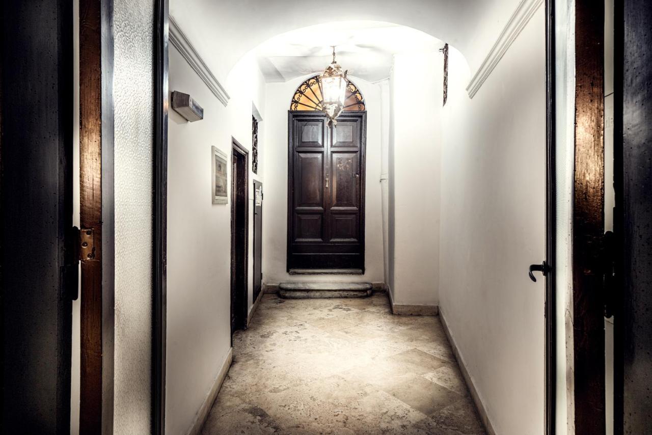 Trinita Grand Suite Roma Exterior foto